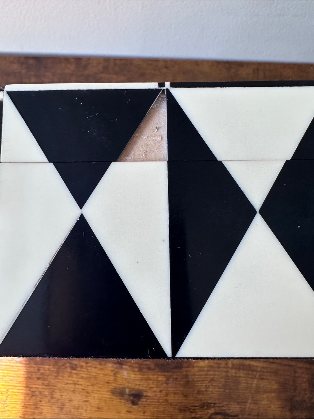Handicrafts Home Black White Triangle Decorative Storage Box Inlay keepsakes - Picture 10 of 10